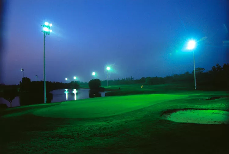 300W High Mast Light for Golf Course Lighting Project
